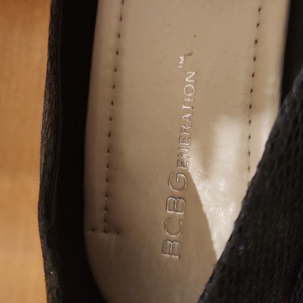 BCBG SHOES